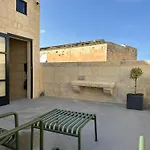 Felipe X Casa Norte Bed & Breakfast 4*